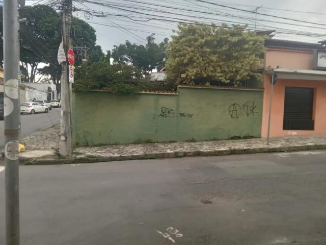 Casa / Sobrado Comercial para Venda em Contagem/MG Glória