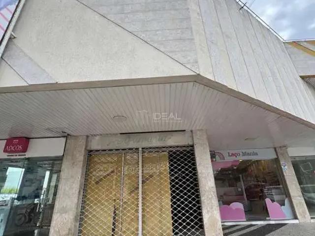 Casa / Sobrado Comercial para Venda em Campos dos Goytacazes/RJ Centro