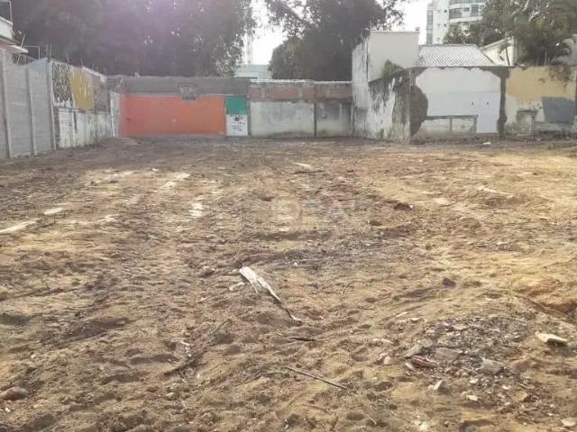 Casa / Sobrado Comercial para Venda em Campos dos Goytacazes/RJ Centro