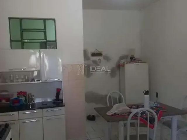 Casa / Sobrado Comercial para Venda em Campos dos Goytacazes/RJ Parque Turf Club 3 Quartos