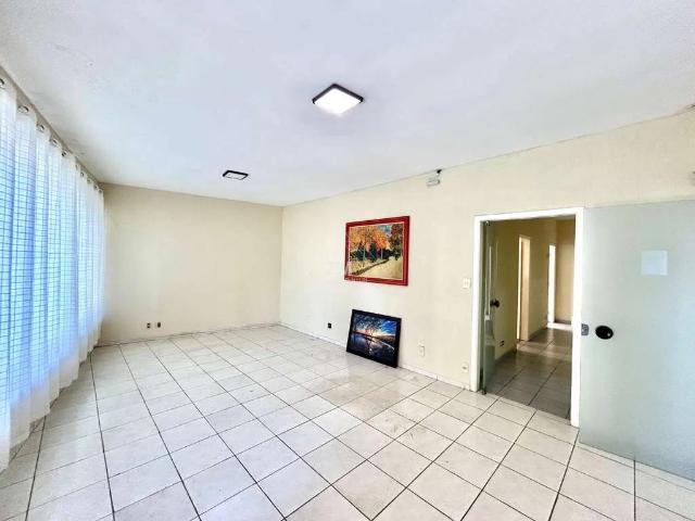 Casa / Sobrado Comercial para Venda em Campinas/SP Jardim Chapadão 5 Quartos