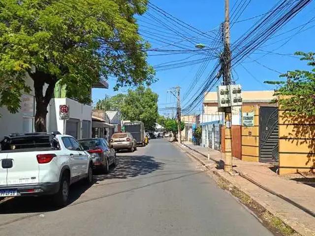Casa / Sobrado Comercial para Venda em Cuiabá/MT Dom Aquino