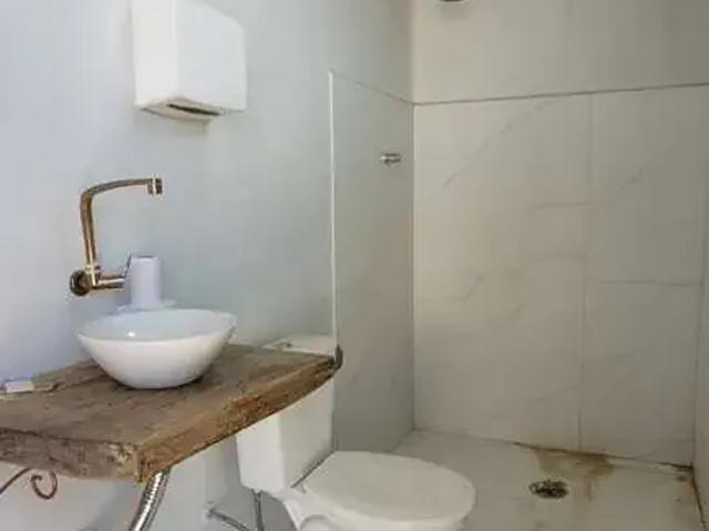 Casa / Sobrado Comercial para Venda em Cuiabá/MT Recanto dos Pássaros 3 Quartos