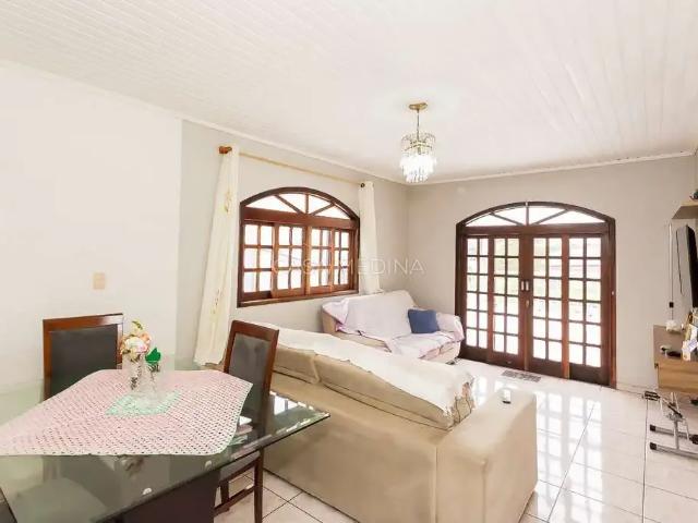 Casa / Sobrado Comercial para Venda em Curitiba/PR Tarumã 3 Quartos