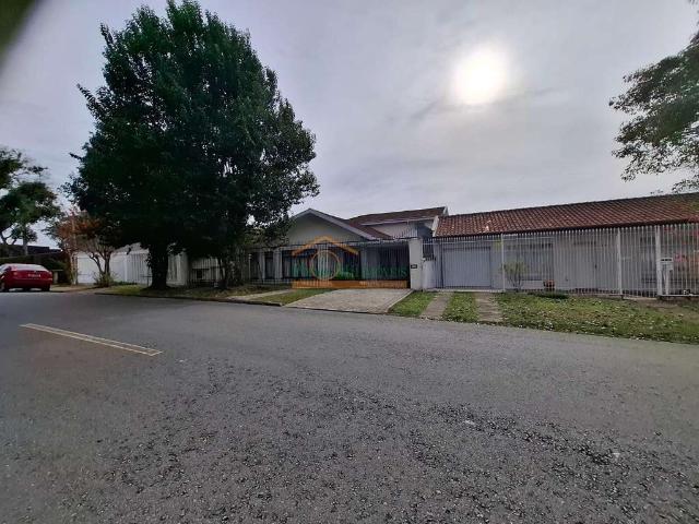 Casa / Sobrado Comercial para Venda em Curitiba/PR Vista Alegre 4 Quartos