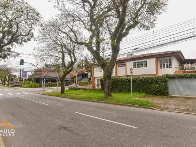 Casa / Sobrado Comercial para Venda em Curitiba/PR Água Verde 3 Quartos