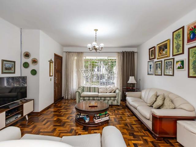 Casa / Sobrado Comercial para Venda em Curitiba/PR Água Verde 4 Quartos
