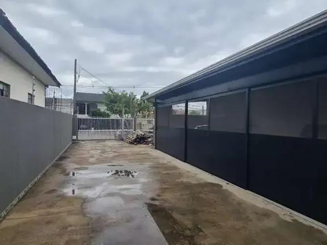 Casa / Sobrado Comercial para Venda em Curitiba/PR Boqueirão 2 Quartos