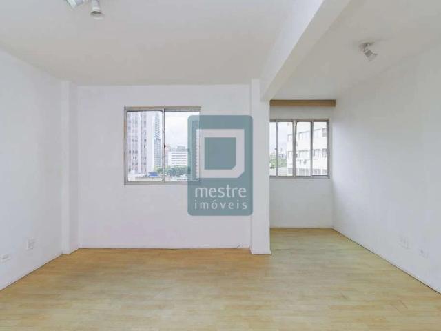 Casa / Sobrado Comercial para Venda em Curitiba/PR Centro 2 Quartos
