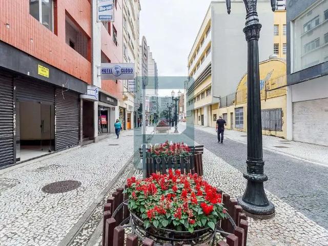Casa / Sobrado Comercial para Venda em Curitiba/PR Centro 2 Quartos