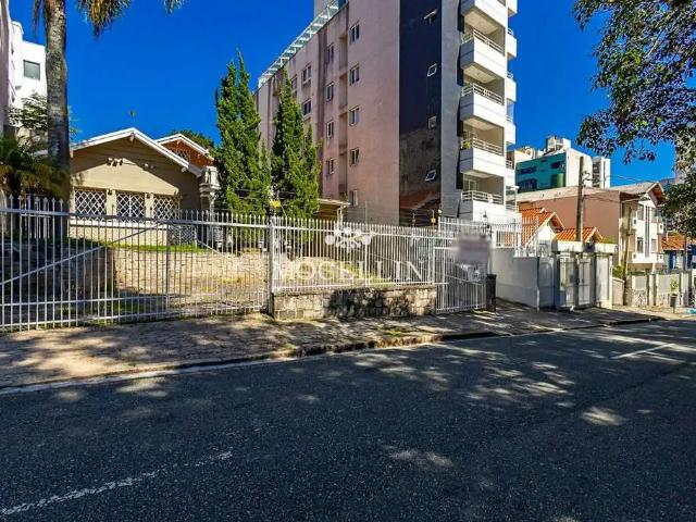 Casa / Sobrado Comercial para Venda em Curitiba/PR Centro
