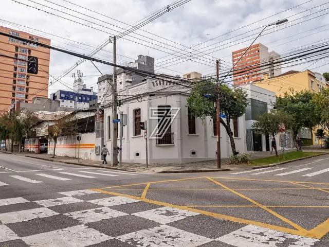 Casa / Sobrado Comercial para Venda em Curitiba/PR Centro 5 Quartos