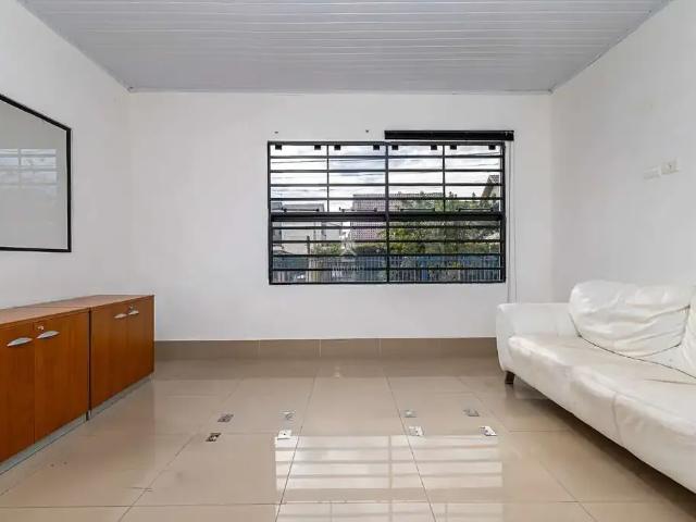 Casa / Sobrado Comercial para Venda em Curitiba/PR Guabirotuba