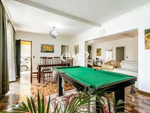 Casa / Sobrado Comercial para Venda em Curitiba/PR Parolin 4 Quartos