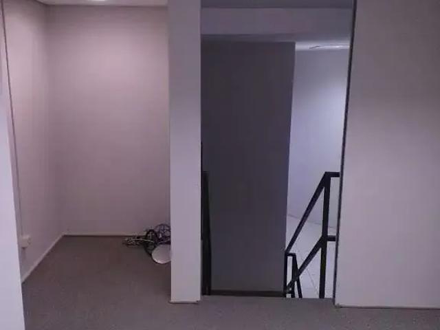 Casa / Sobrado Comercial para Venda em Curitiba/PR Portão 2 Quartos