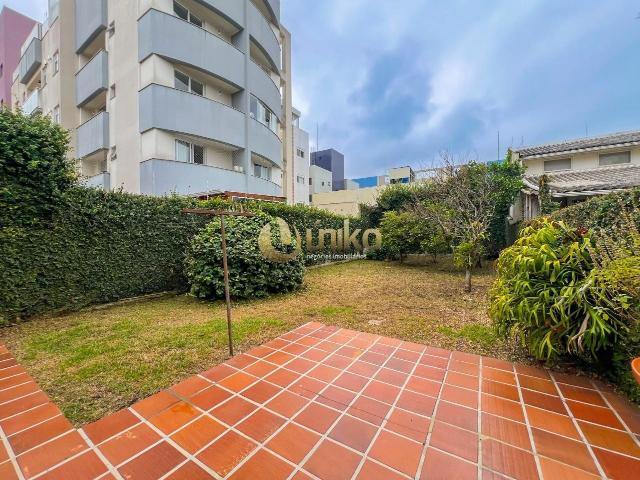 Casa / Sobrado Comercial para Venda em Curitiba/PR Rebouças