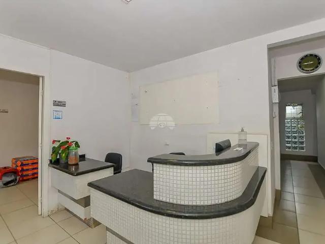 Casa / Sobrado Comercial para Venda em Curitiba/PR São Lourenço 1 Quartos