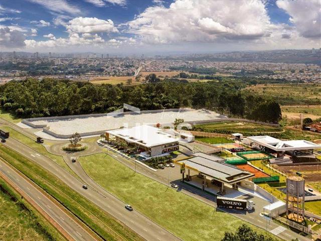 Casa / Sobrado Comercial para Venda em Anápolis/GO Condomínio Residencial Vinhas Anápolis