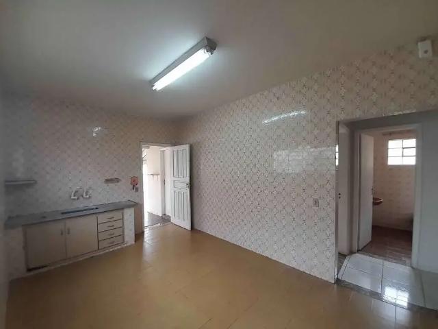 Casa / Sobrado Comercial para Venda em Agudos/SP Centro 2 Quartos