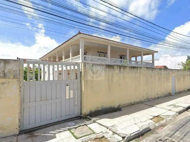 Casa / Sobrado Comercial para Venda em Aracaju/SE Atalaia 4 Quartos