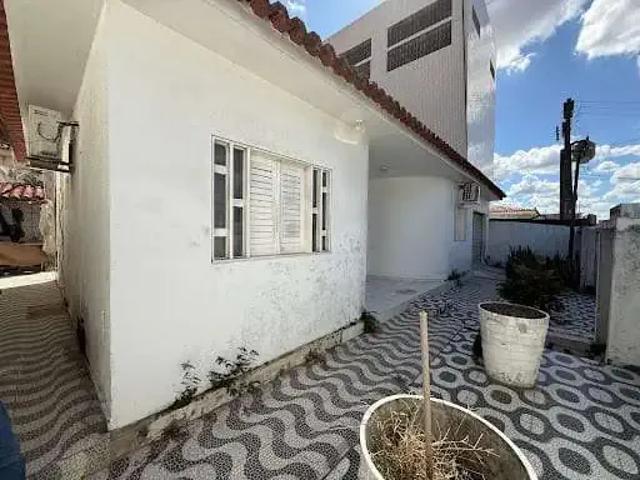 Casa / Sobrado Comercial para Venda em Arapiraca/AL Centro 3 Quartos