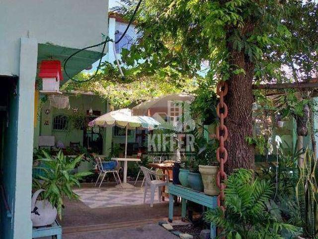 Casa / Sobrado Comercial para Venda em Arraial do Cabo/RJ Monte Alto 6 Quartos