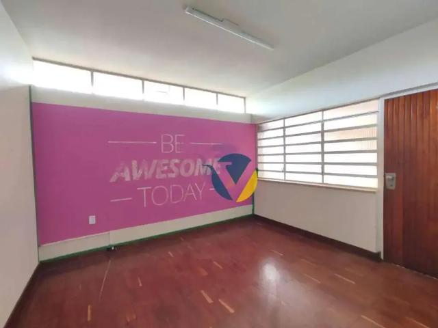 Casa / Sobrado Comercial para Venda em Assis/SP Centro 5 Quartos
