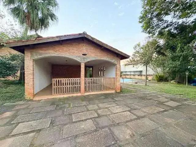 Casa / Sobrado Comercial para Venda em Atibaia/SP Vila Petrópolis 4 Quartos