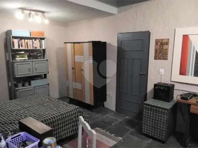 Casa / Sobrado Comercial para Venda em Atibaia/SP Vila Thais 4 Quartos
