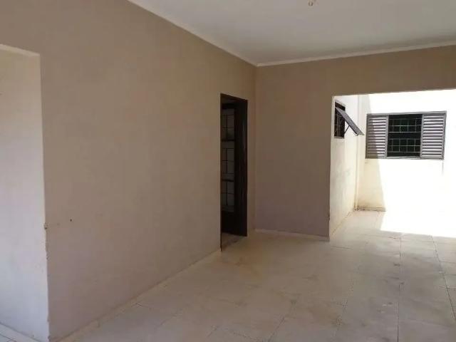Casa / Sobrado Comercial para Venda em Borebi/SP Centro 2 Quartos