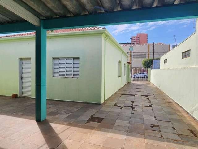 Casa / Sobrado Comercial para Venda em Bauru/SP Centro 2 Quartos