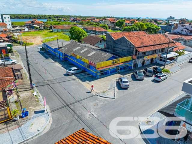 Casa / Sobrado Comercial para Venda em Balneário Barra do Sul/SC Centro