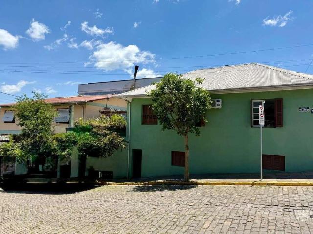 Casa / Sobrado Comercial para Venda em Bento Gonçalves/RS São Francisco