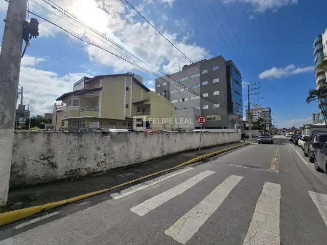 Casa / Sobrado Comercial para Venda em Biguaçu/SC Centro