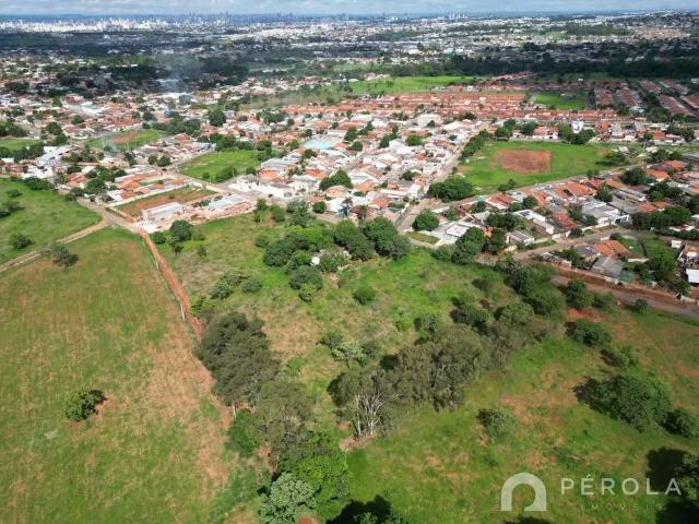 Casa / Sobrado Comercial para Venda em Goiânia/GO Jardim Alphaville
