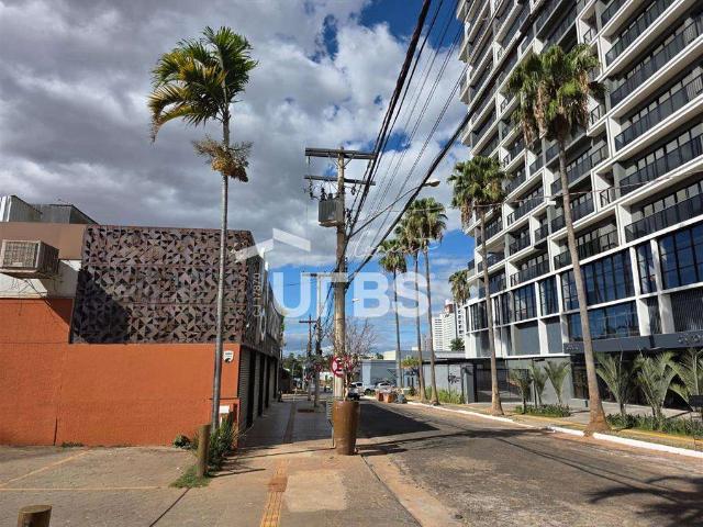 Casa / Sobrado Comercial para Venda em Goiânia/GO Setor Marista