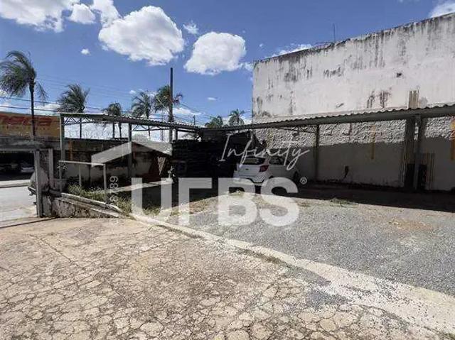 Casa / Sobrado Comercial para Venda em Goiânia/GO Setor Aeroporto
