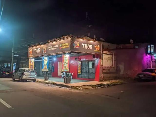 Casa / Sobrado Comercial para Venda em Guaíba/RS Jardim Santa Rita 3 Quartos