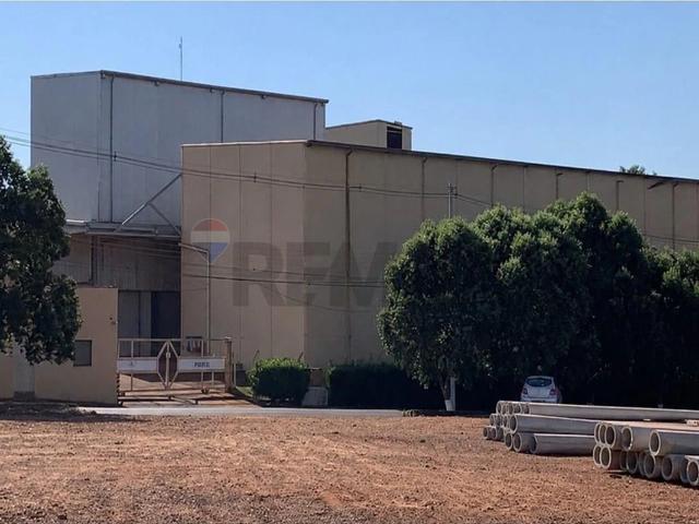 Casa / Sobrado Comercial para Venda em Dumont/SP Dumont