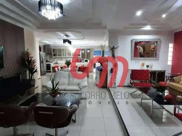 Casa / Sobrado Comercial para Venda em Fortaleza/CE Centro 3 Quartos