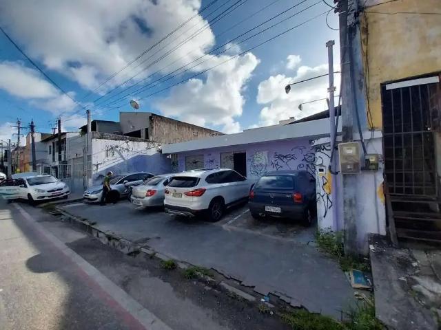 Casa / Sobrado Comercial para Venda em Fortaleza/CE Centro 5 Quartos