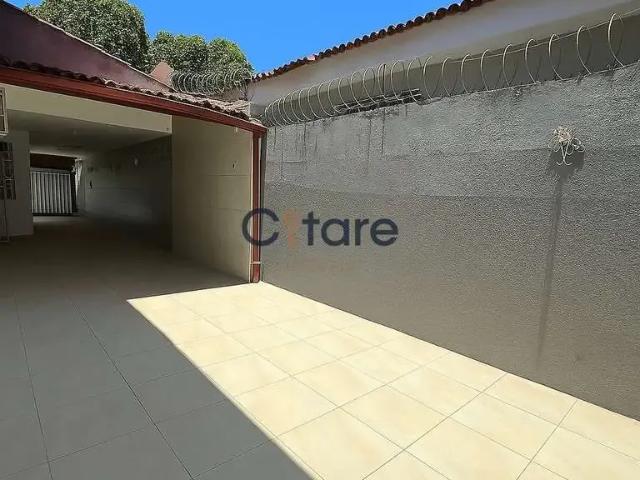 Casa / Sobrado Comercial para Venda em Fortaleza/CE Dionisio Torres