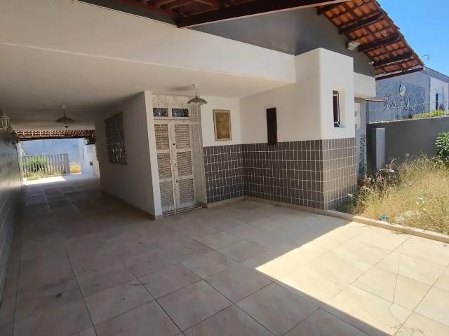 Casa / Sobrado Comercial para Venda em Fortaleza/CE Dionisio Torres