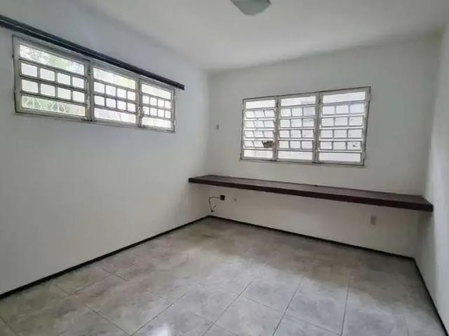Casa / Sobrado Comercial para Venda em Fortaleza/CE Engenheiro Luciano Cavalcante