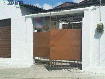 Casa / Sobrado Comercial para Venda em Fortaleza/CE Edson Queiroz 3 Quartos