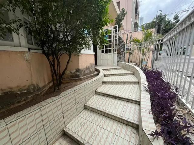 Casa / Sobrado Comercial para Venda em Fortaleza/CE Meireles 3 Quartos