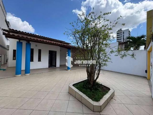 Casa / Sobrado Comercial para Venda em Feira de Santana/BA Capuchinhos 3 Quartos