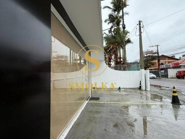 Casa / Sobrado Comercial para Venda em Florianópolis/SC Abraão 4 Quartos