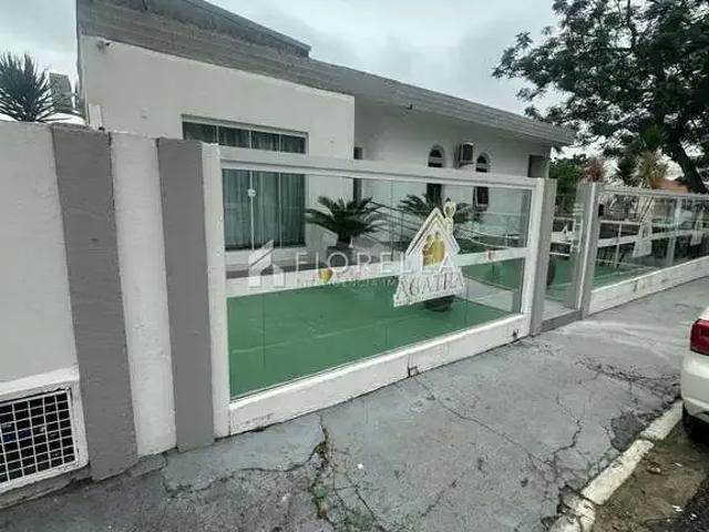 Casa / Sobrado Comercial para Venda em Florianópolis/SC Bom Abrigo