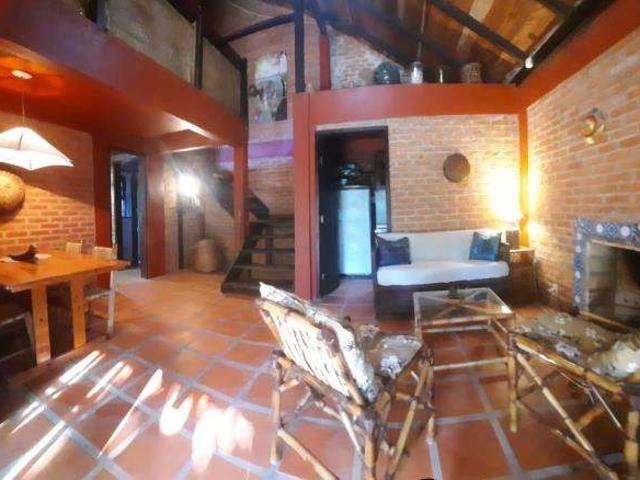 Casa / Sobrado Comercial para Venda em Florianópolis/SC Praia da Lagoinha 6 Quartos